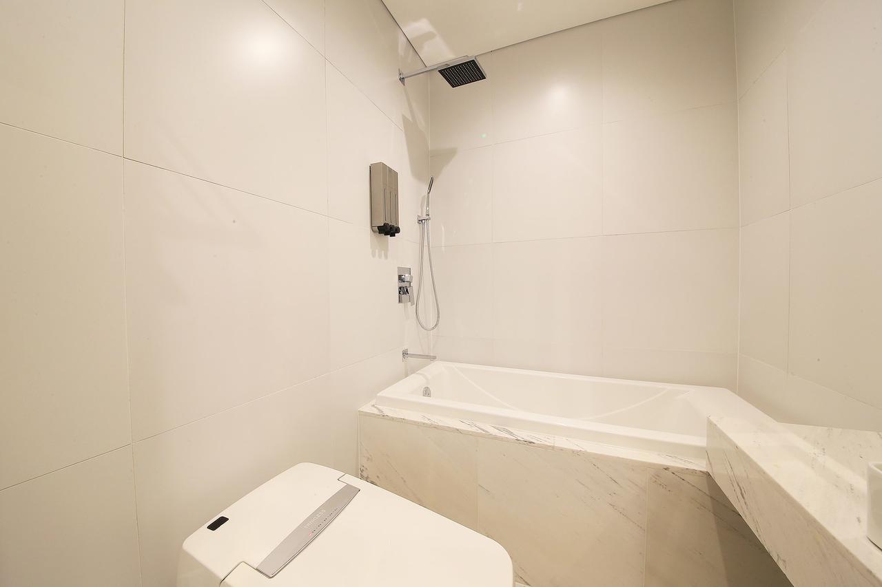 Hotel Cullinan 2 Geondae Сеул Екстериор снимка