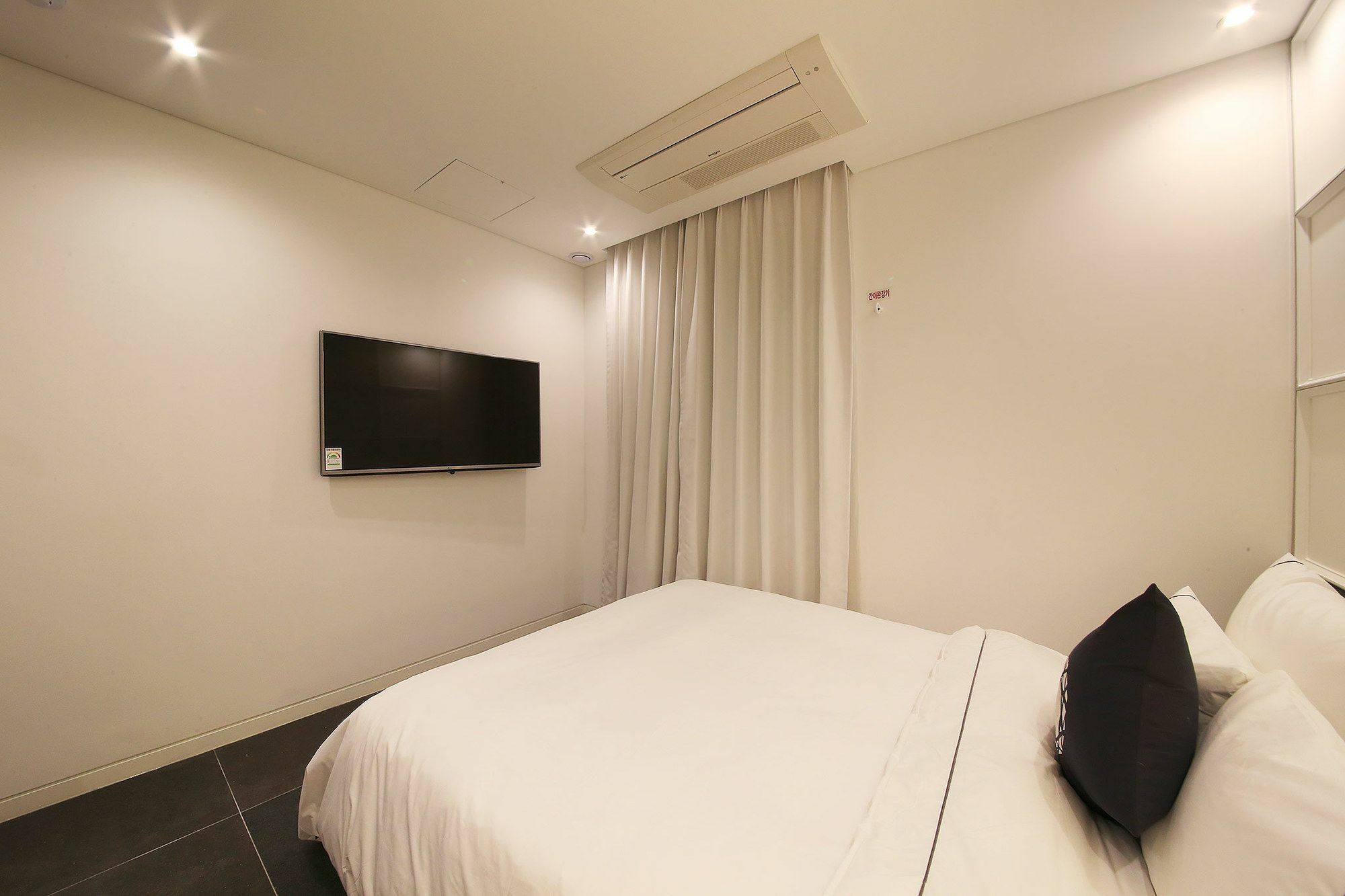 Hotel Cullinan 2 Geondae Сеул Екстериор снимка