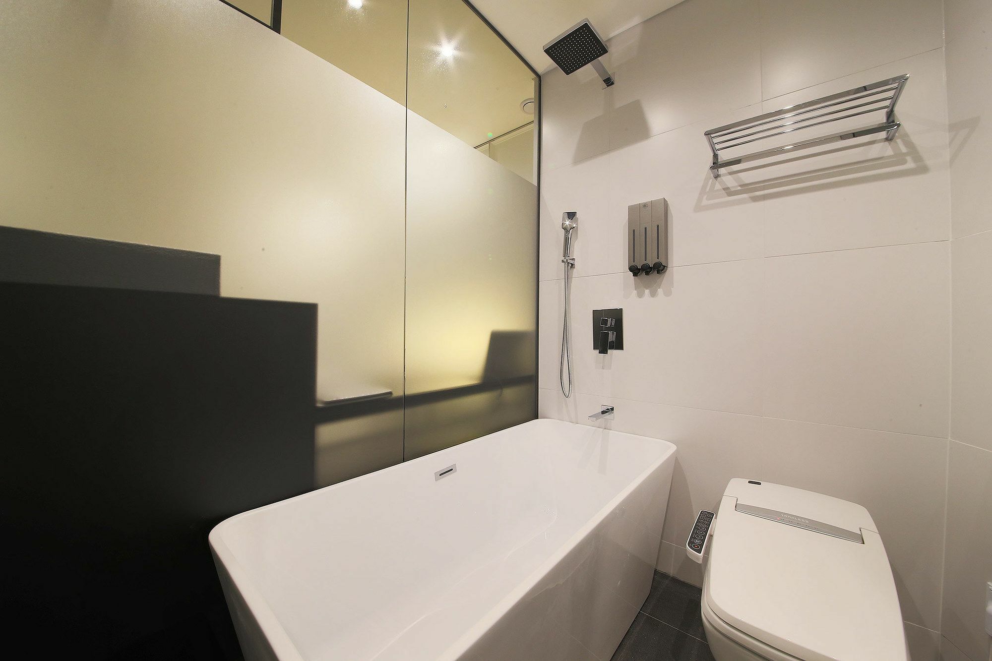 Hotel Cullinan 2 Geondae Сеул Екстериор снимка