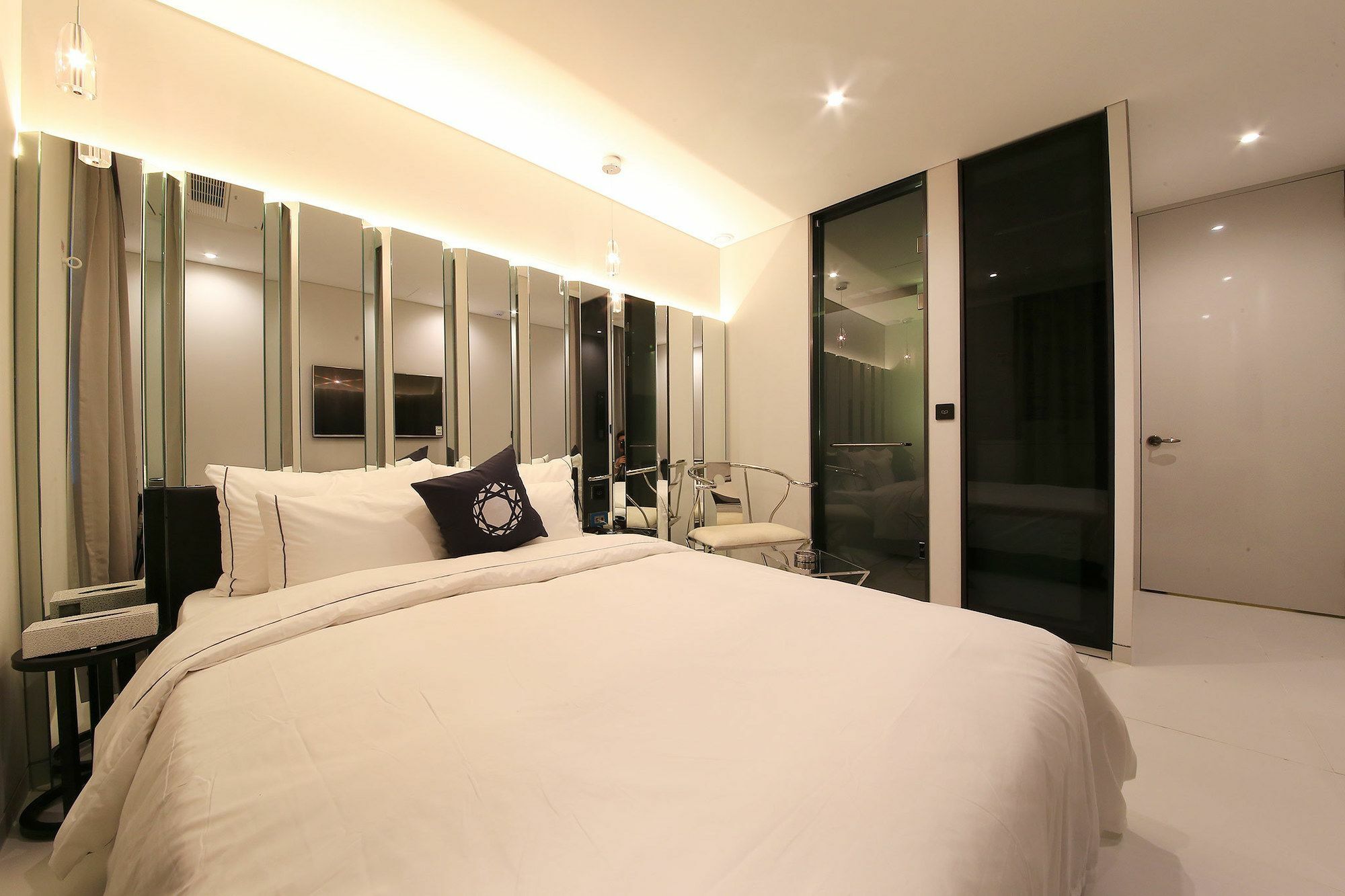 Hotel Cullinan 2 Geondae Сеул Екстериор снимка